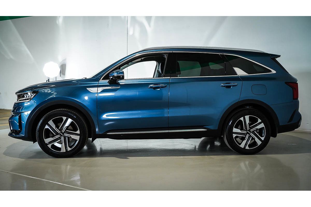 2023 Kia Sorento Sport+ MQ4