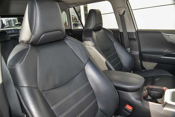 2021 Toyota RAV4 Cruiser AXAH54R