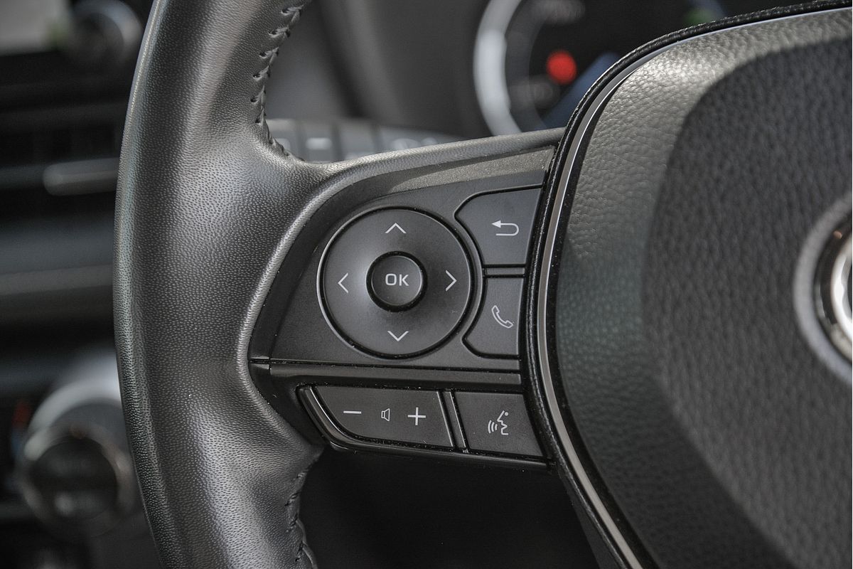 2021 Toyota RAV4 Cruiser AXAH54R