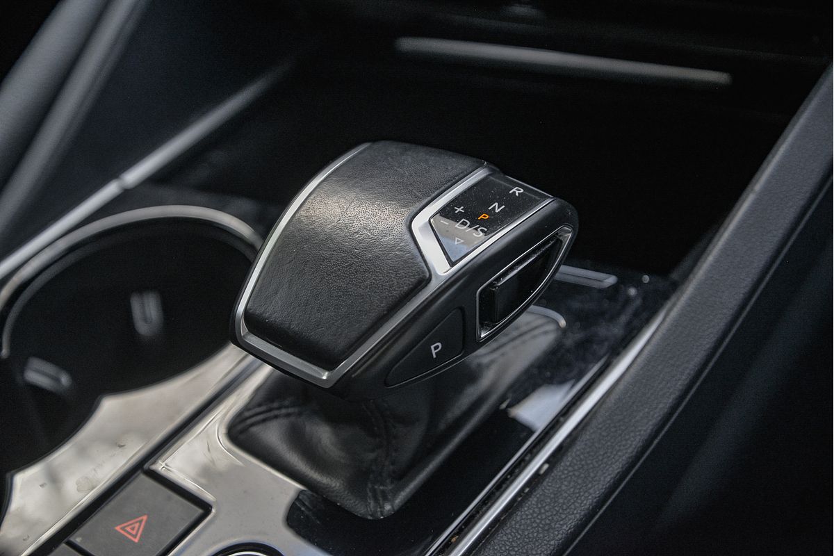 2021 Volkswagen Touareg 210TDI Elegance CR