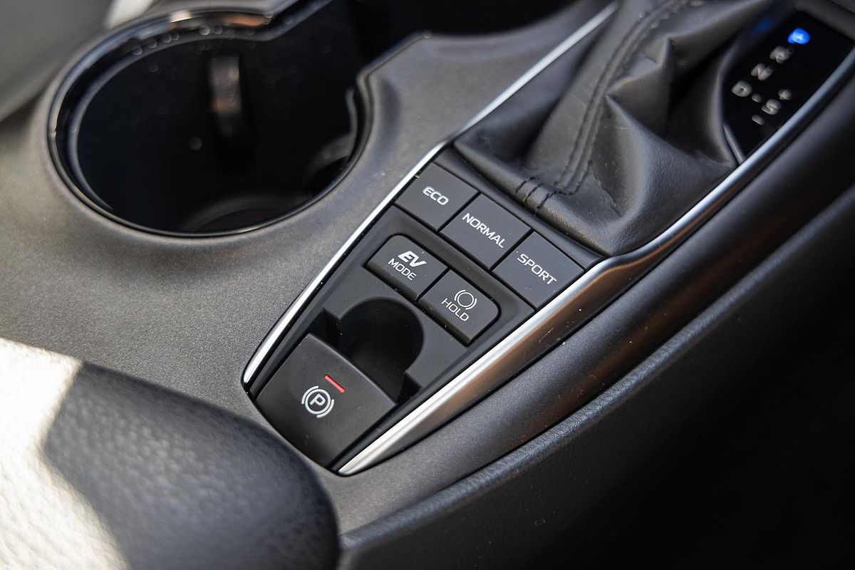 2023 Toyota Camry Ascent AXVH70R