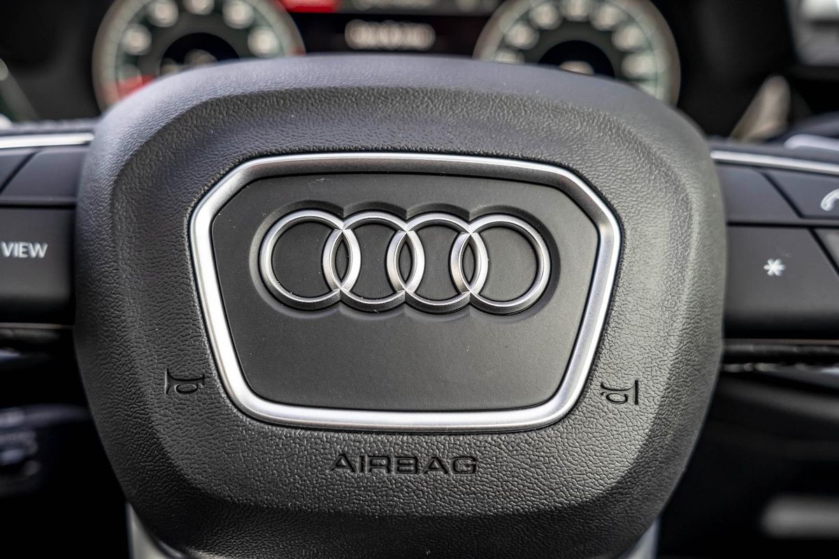 2025 Audi A3 35 TFSI S line GY