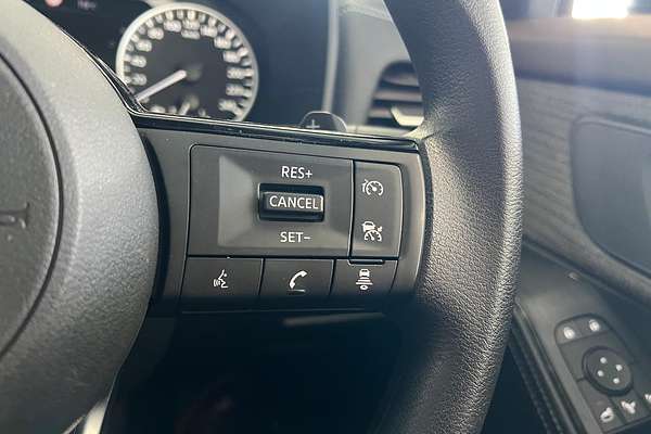2024 Nissan X-TRAIL ST T33