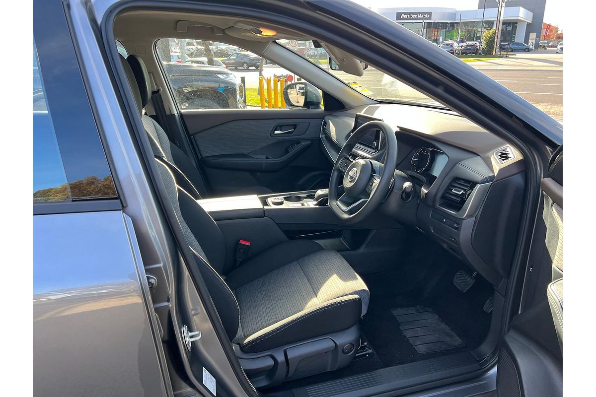 2024 Nissan X-TRAIL ST T33