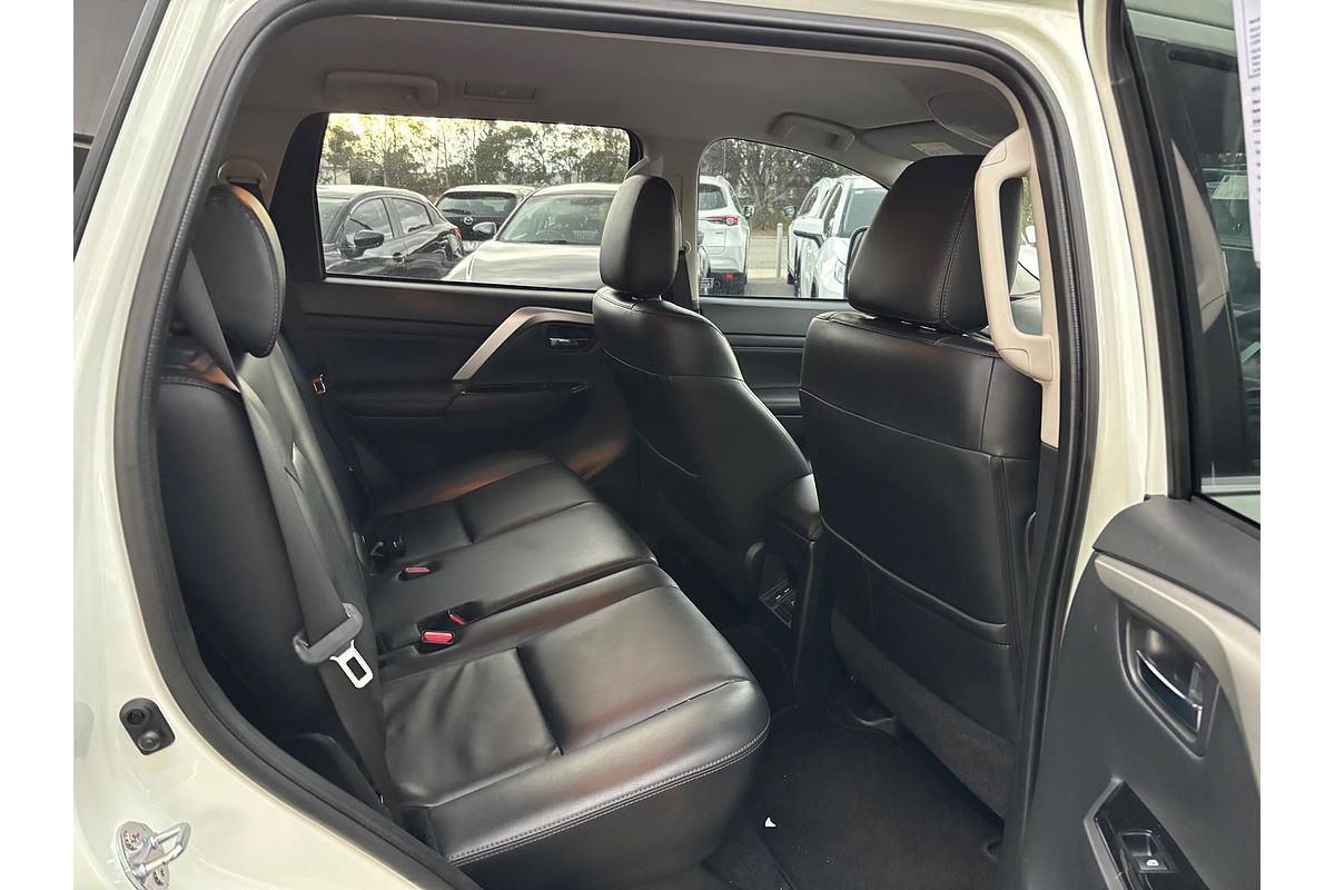 2023 Mitsubishi Pajero Sport Exceed QF