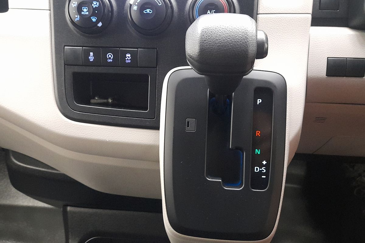 2020 Toyota Hiace GDH320R