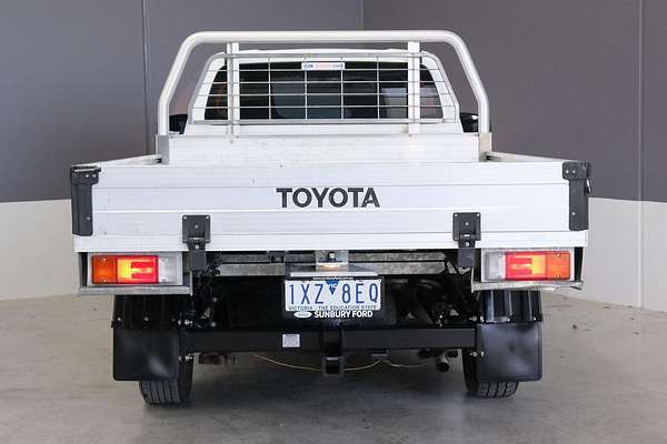 2018 Toyota Hilux Workmate TGN121R Rear Wheel Drive