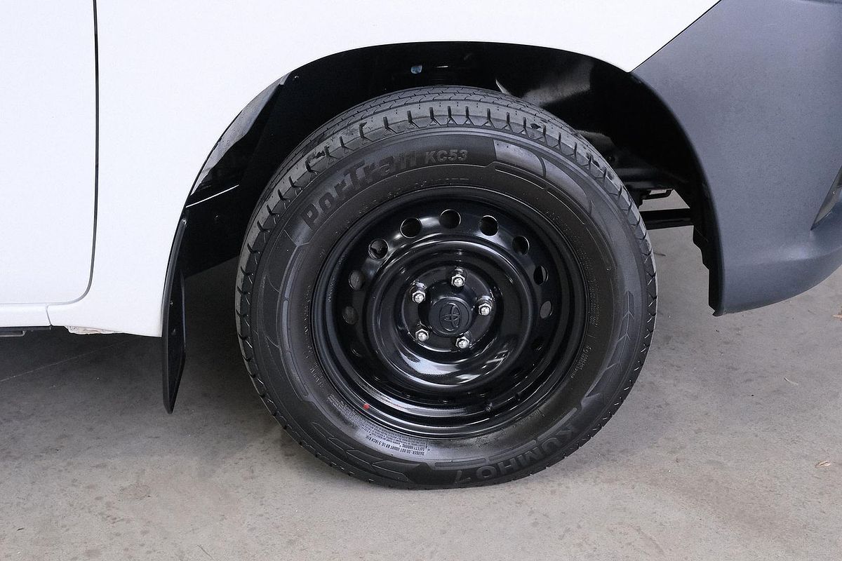 2018 Toyota Hilux Workmate TGN121R Rear Wheel Drive