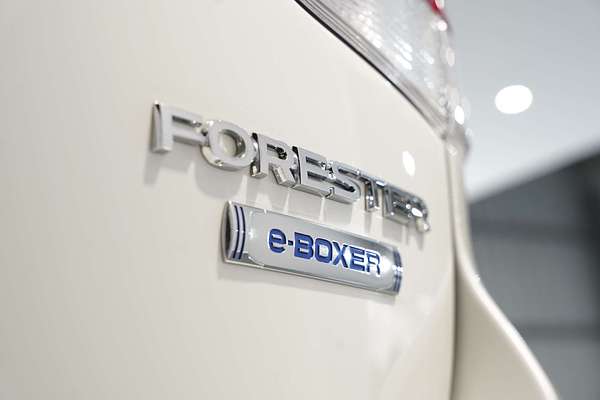 2020 Subaru Forester Hybrid L S5