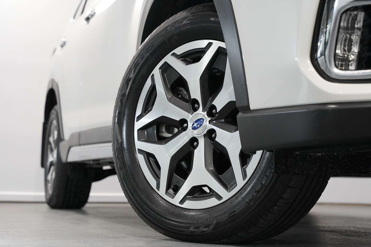 2020 Subaru Forester Hybrid L S5