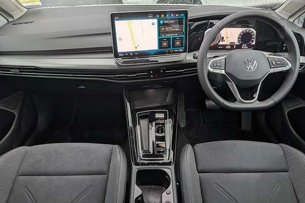 2025 Volkswagen Golf 110TSI Style 8.5