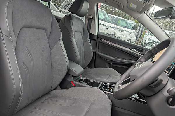 2025 Volkswagen Golf 110TSI Style 8.5