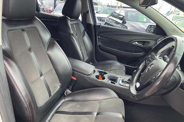2016 Holden Commodore SV6 Black VF Series II