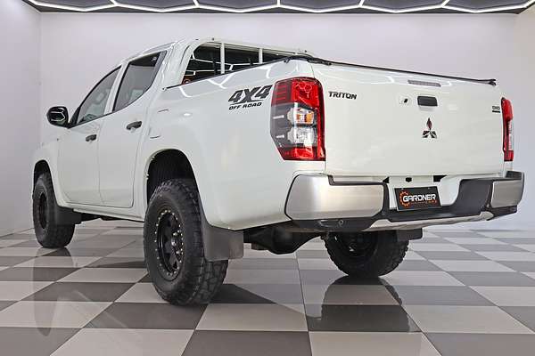 2020 Mitsubishi Triton GLX MR 4X4