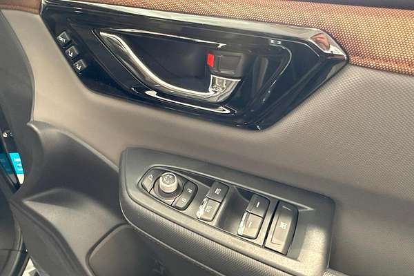 2025 Subaru Forester Hybrid Sport S6