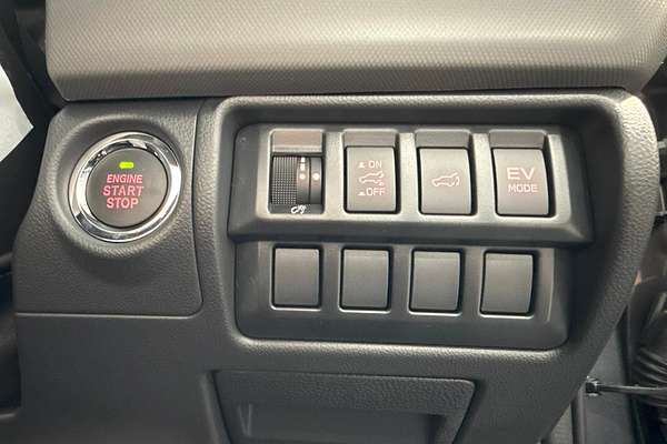 2025 Subaru Forester Hybrid Sport S6