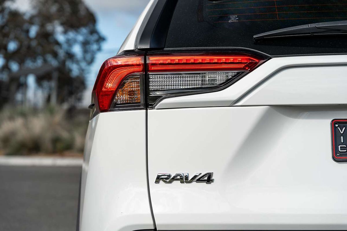 2021 Toyota RAV4 GX AXAH54R