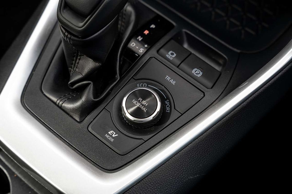 2021 Toyota RAV4 GX AXAH54R