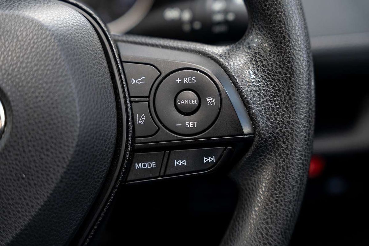 2020 Toyota RAV4 GX AXAH52R