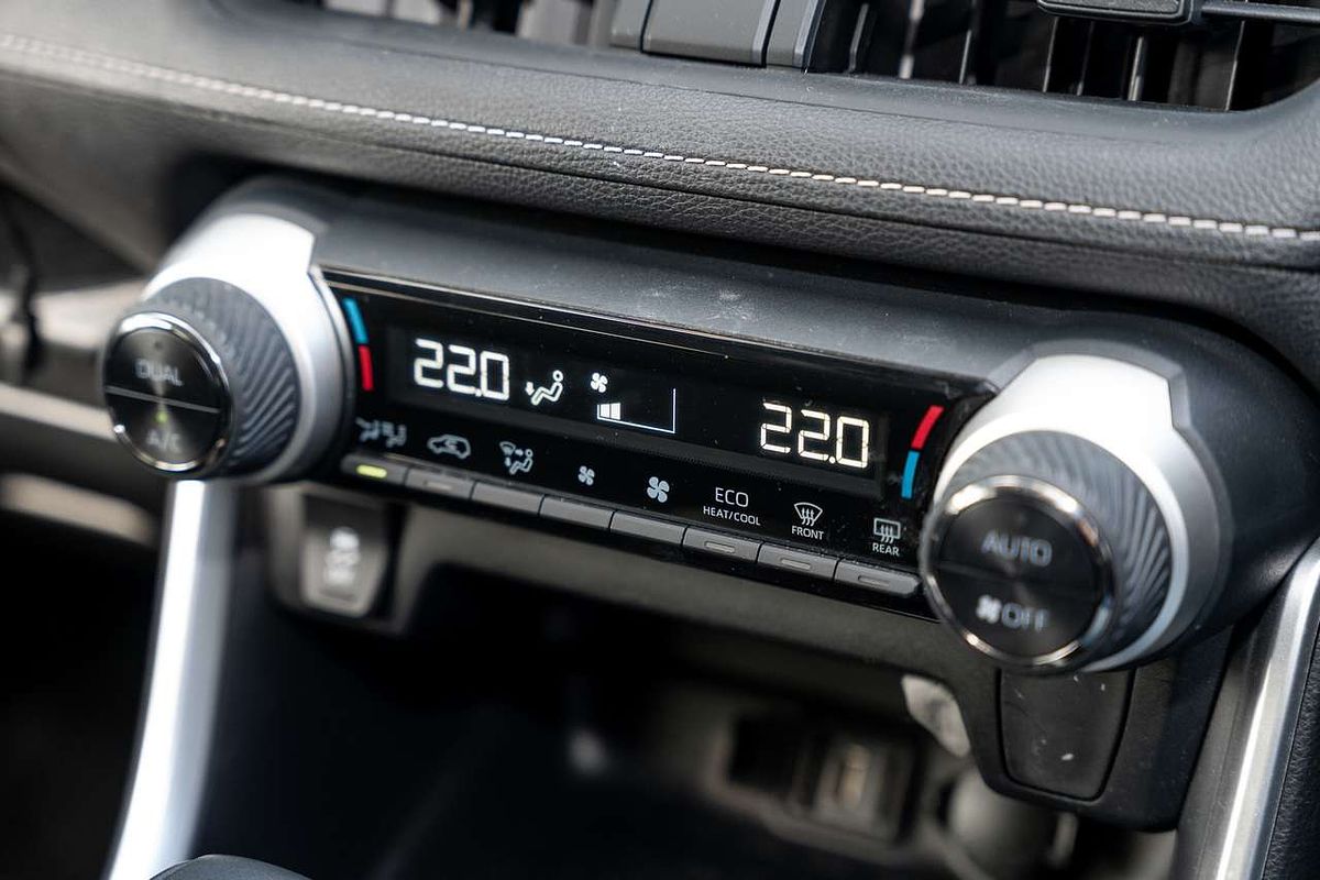 2020 Toyota RAV4 GX AXAH52R