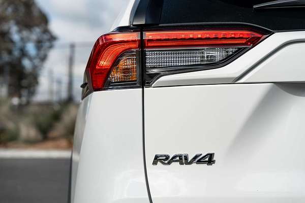 2020 Toyota RAV4 GX AXAH52R