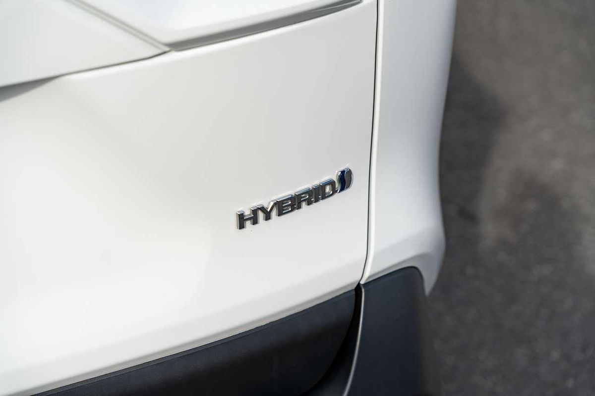 2020 Toyota RAV4 GX AXAH52R