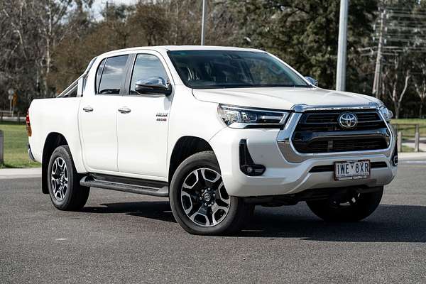2022 Toyota Hilux SR5 GUN126R 4X4