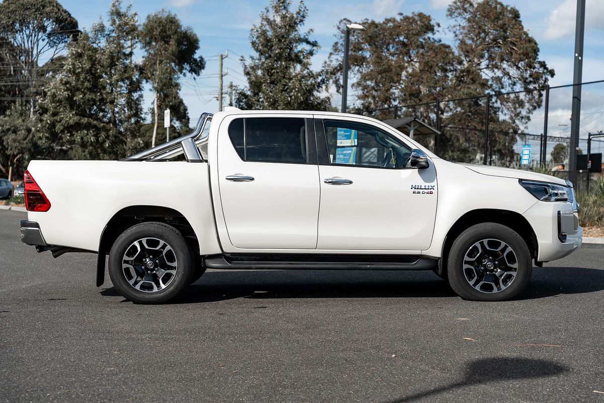 2022 Toyota Hilux SR5 GUN126R 4X4