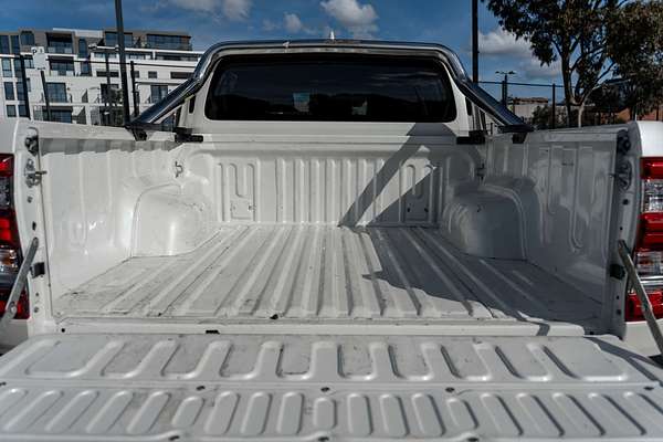 2022 Toyota Hilux SR5 GUN126R 4X4