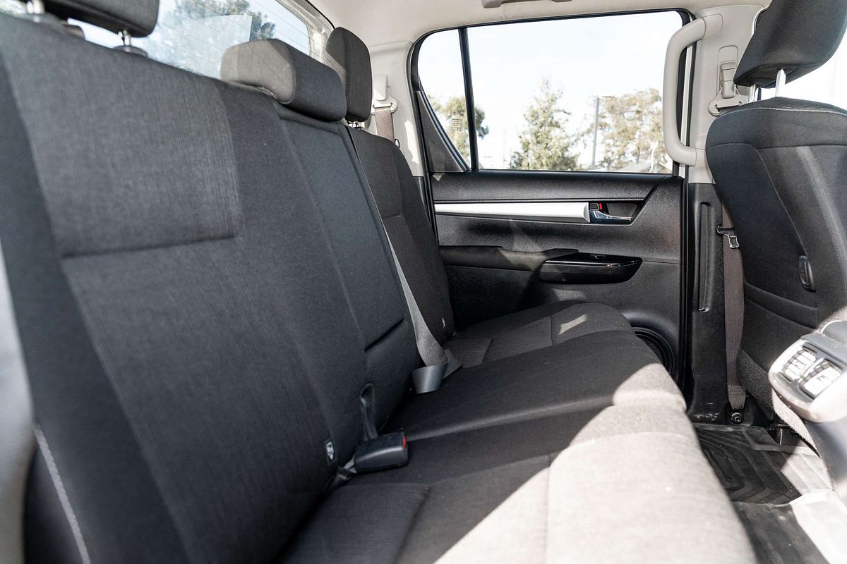 2022 Toyota Hilux SR5 GUN126R 4X4