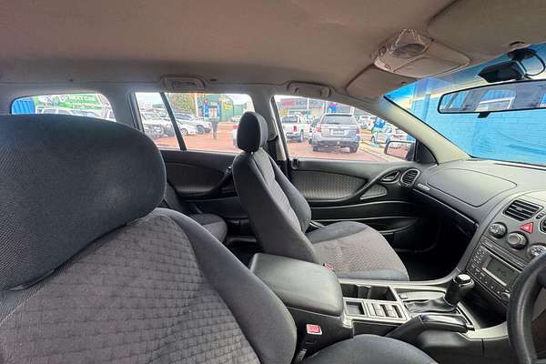 2004 Holden Commodore Acclaim VZ