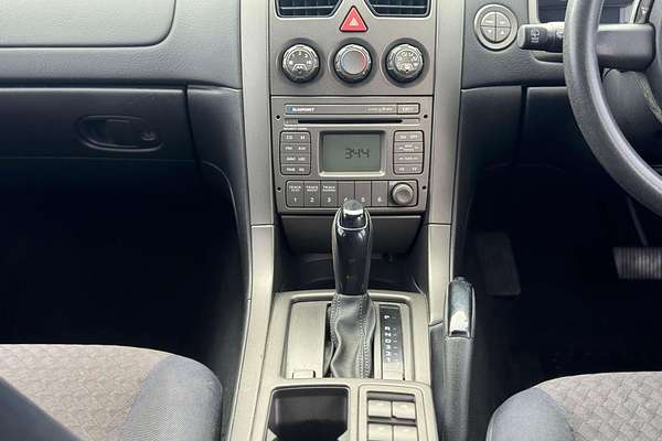 2004 Holden Commodore Acclaim VZ