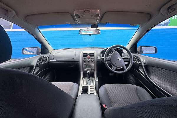 2004 Holden Commodore Acclaim VZ