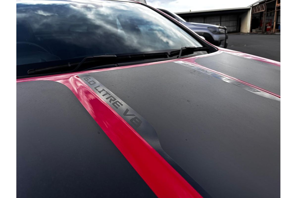2014 Holden Commodore SS V Craig Lowndes VF