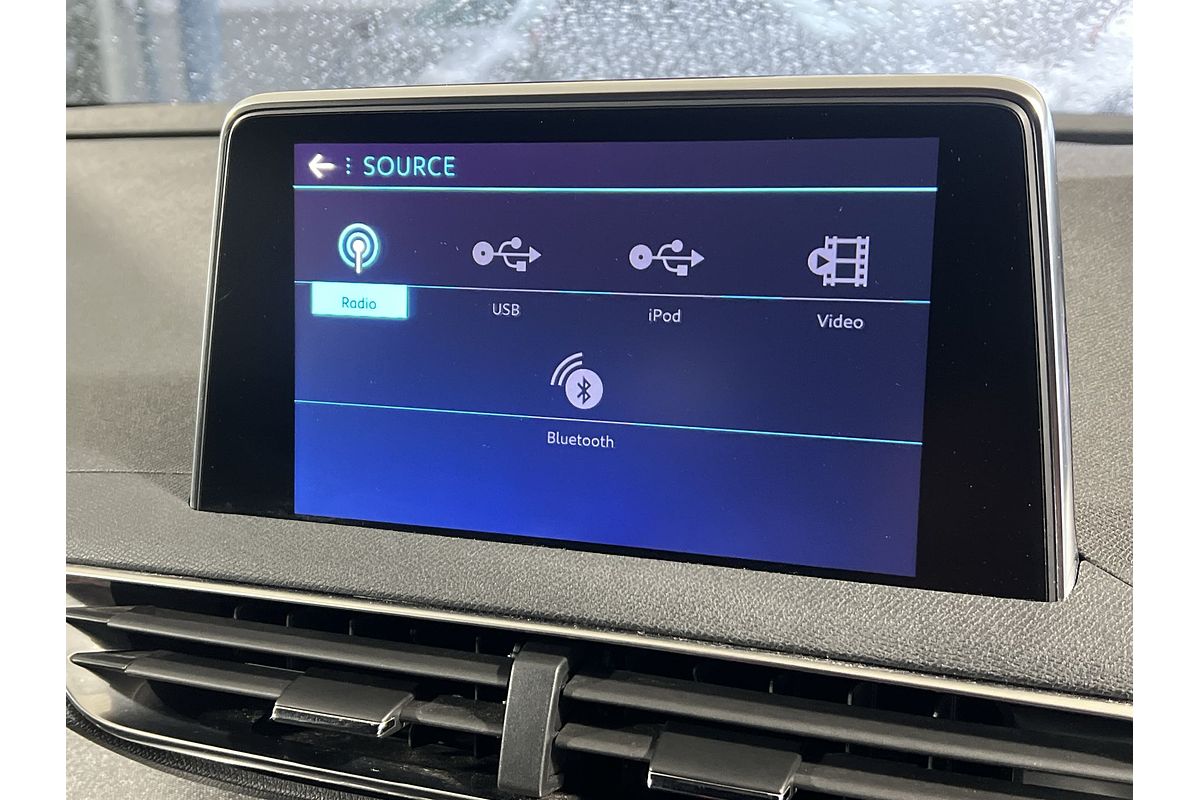 2018 Peugeot 5008 GT Line P87