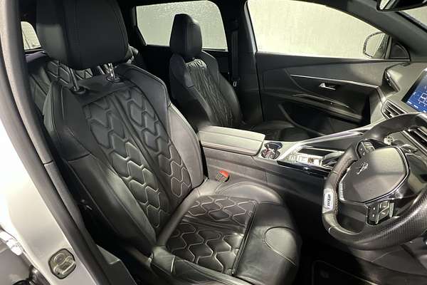 2018 Peugeot 5008 GT Line P87