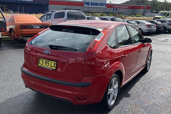 2006 Ford Focus Zetec LS