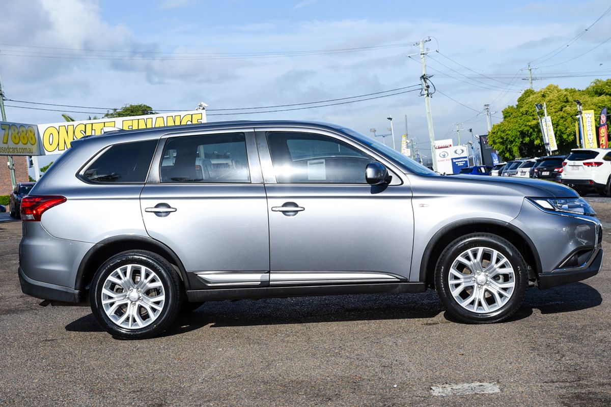 2020 Mitsubishi Outlander ES ZL