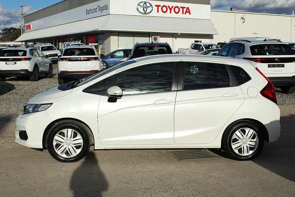 2017 Honda Jazz VTi GF