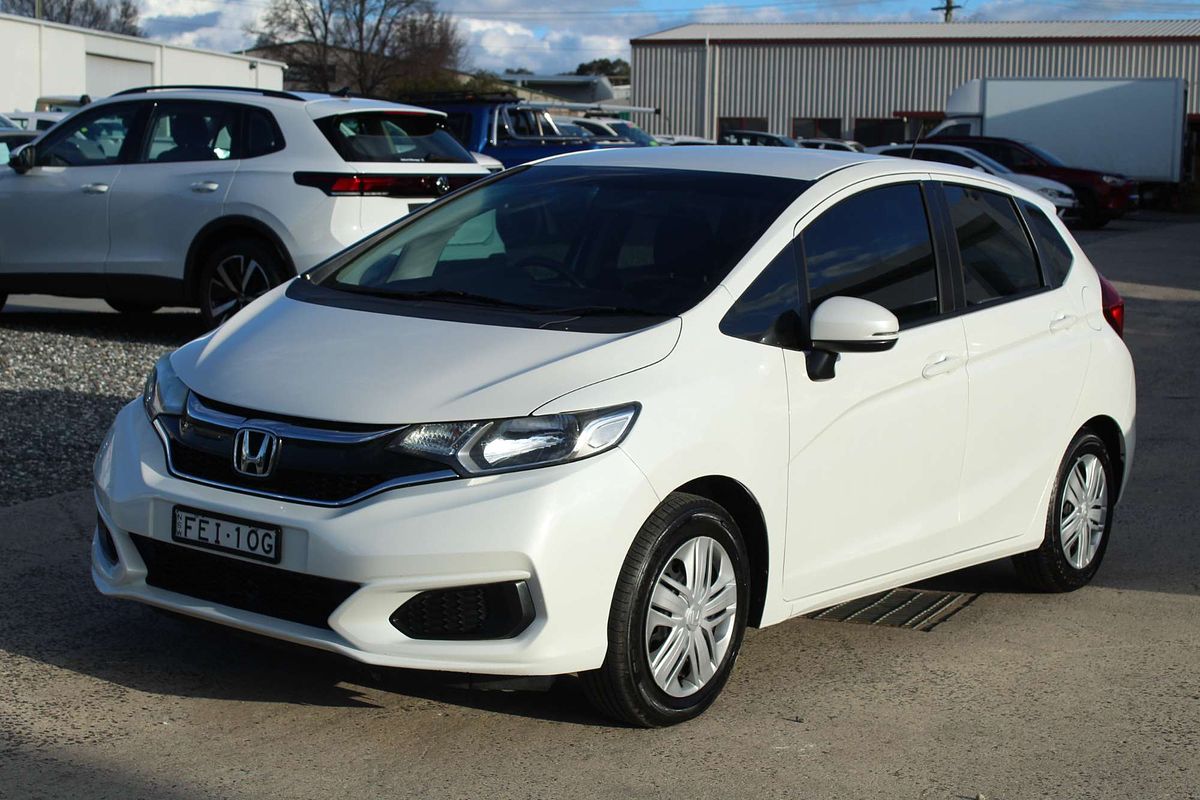 2017 Honda Jazz VTi GF