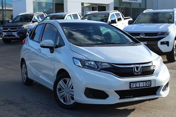 2017 Honda Jazz VTi GF