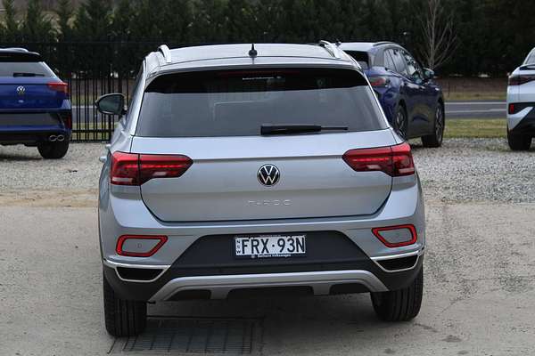 2025 Volkswagen T-Roc 110TSI Style D11