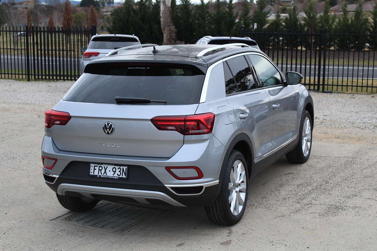 2025 Volkswagen T-Roc 110TSI Style D11