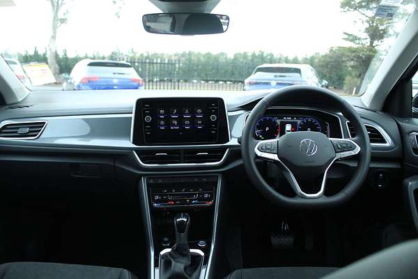 2025 Volkswagen T-Roc 110TSI Style D11