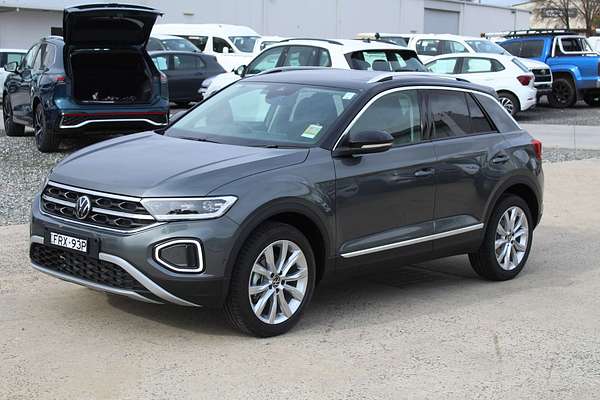2025 Volkswagen T-Roc 110TSI Style D11