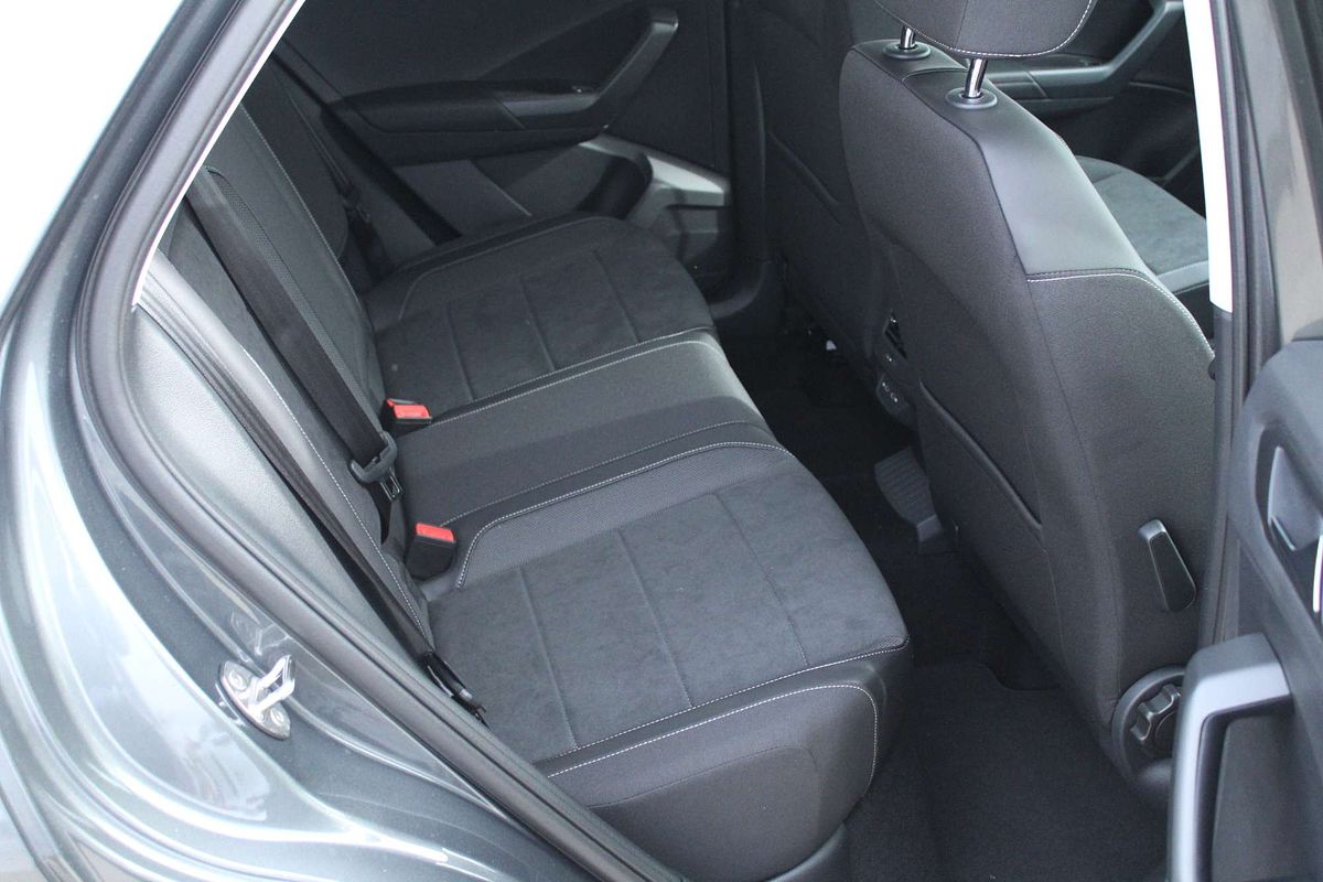 2025 Volkswagen T-Roc 110TSI Style D11