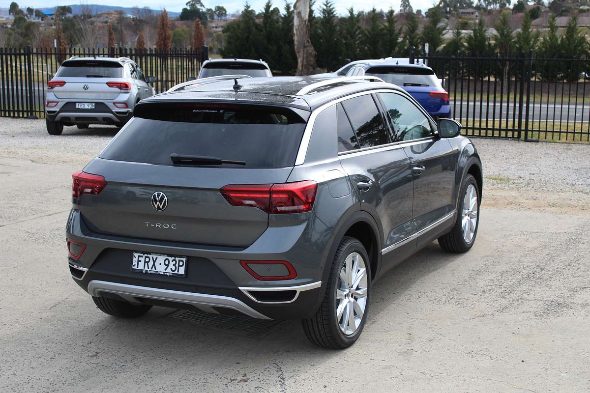 2025 Volkswagen T-Roc 110TSI Style D11
