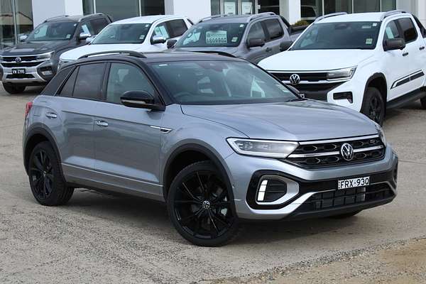 2025 Volkswagen T-Roc 140TSI R-Line D11
