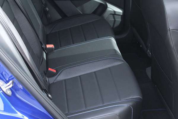 2025 Volkswagen T-Roc R D11