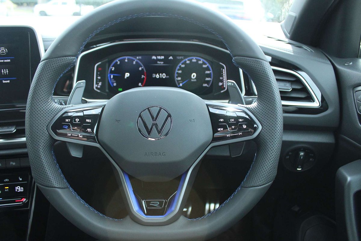 2025 Volkswagen T-Roc R D11